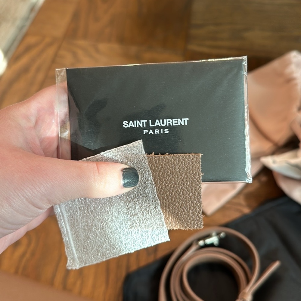 Saint Laurent Rive Gauche Cabas Small Grained Leather Tote - Picture 7 of 12